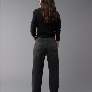 American Eagle Outfitters Strigid Curvy super high waisted women’s baggy jeans